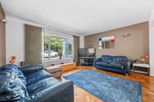 Photo 9- click for photo gallery